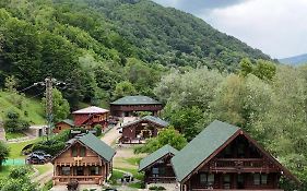 Hecaș Villas